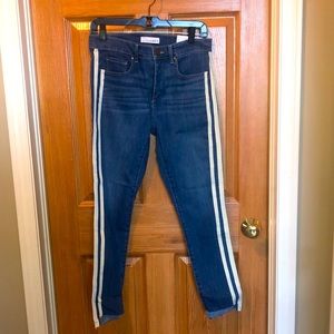 Loft Jeans NWT sz 28/6 skinny
